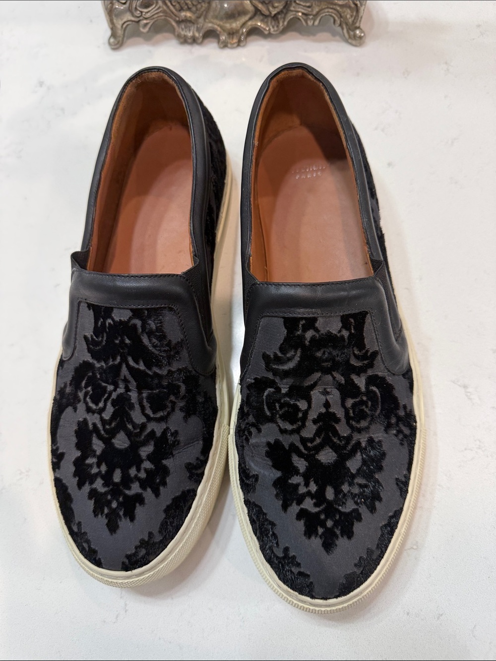 Givenchy Brocade Slip On Sneakers Sz 8 Women’s